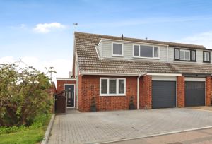 CHESTNUT WAY - click for photo gallery